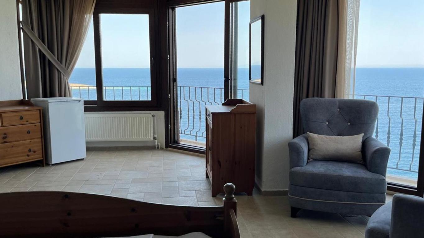 Nergis Hotel Karaburun  Buitenkant foto