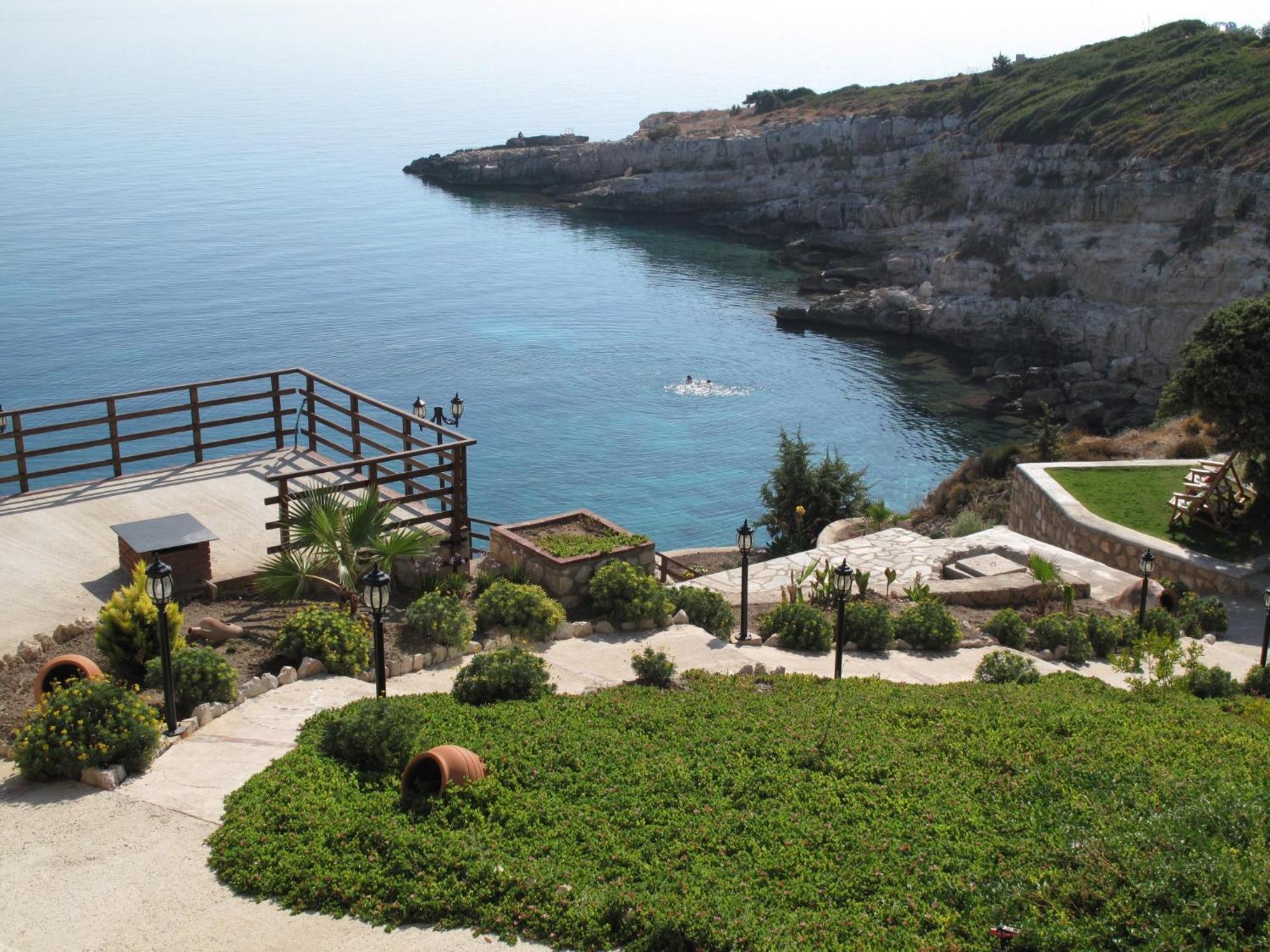 Nergis Hotel Karaburun  Buitenkant foto