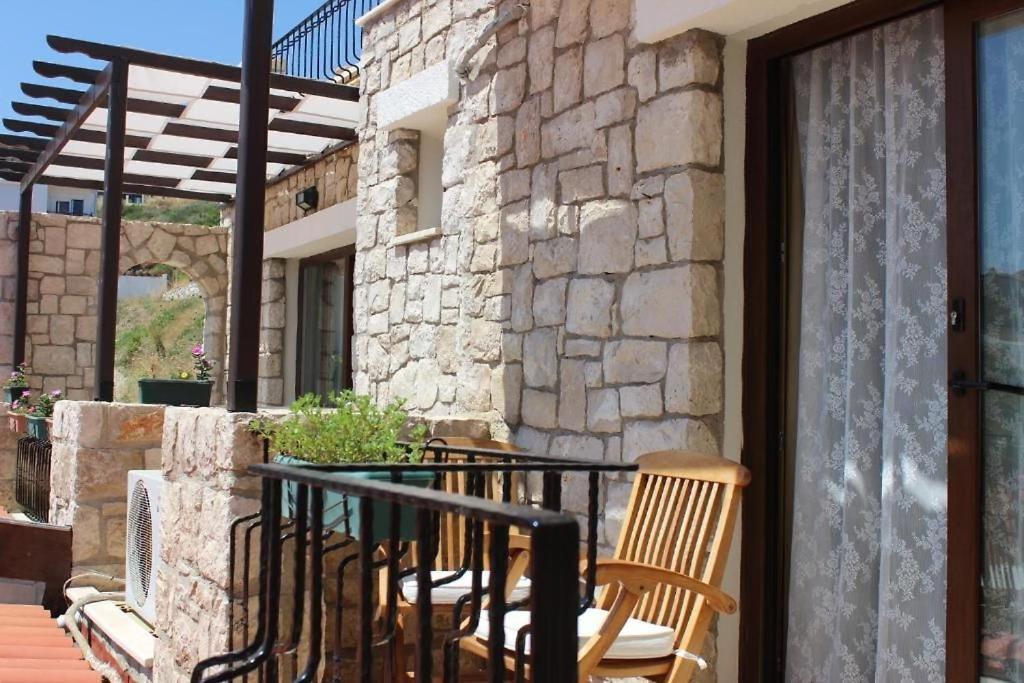 Nergis Hotel Karaburun  Buitenkant foto